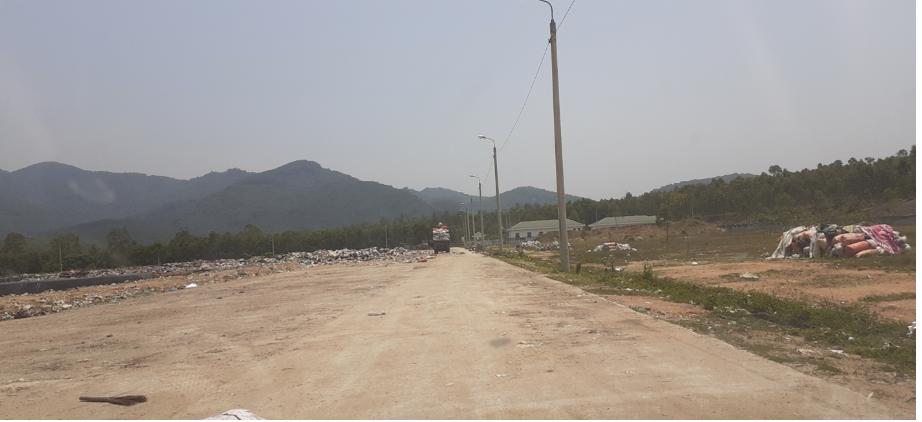 Hà[-]Tĩnh:[-]Bất[-]cập[-]tại[-]bãi[-]rác[-]thải[-]có[-]nguy[-]cơ[-]gây[-]ô[-]nhiễm[-]nghiêm[-]trọng